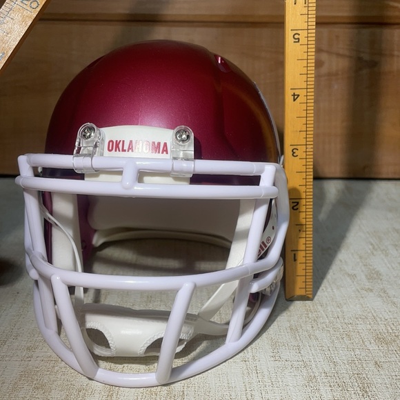 Oklahoma University Riddell Mini Helmet! - Picture 10 of 12